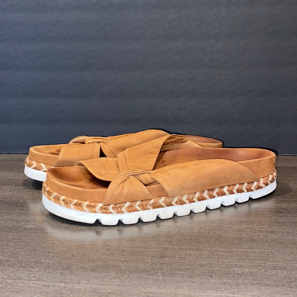 J/Slides NYC Lilia Sandals cognac nubuck leather knot platform slides Size 8